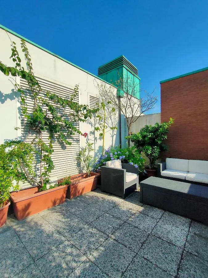 公寓 Appartamento Con Terrazzo Privato Milano San Raffaele - 维默德隆尼